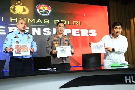 Berusaha Melarikan Diri, WNA Uzbekistan Tusuk Petugas, Satu Tewas